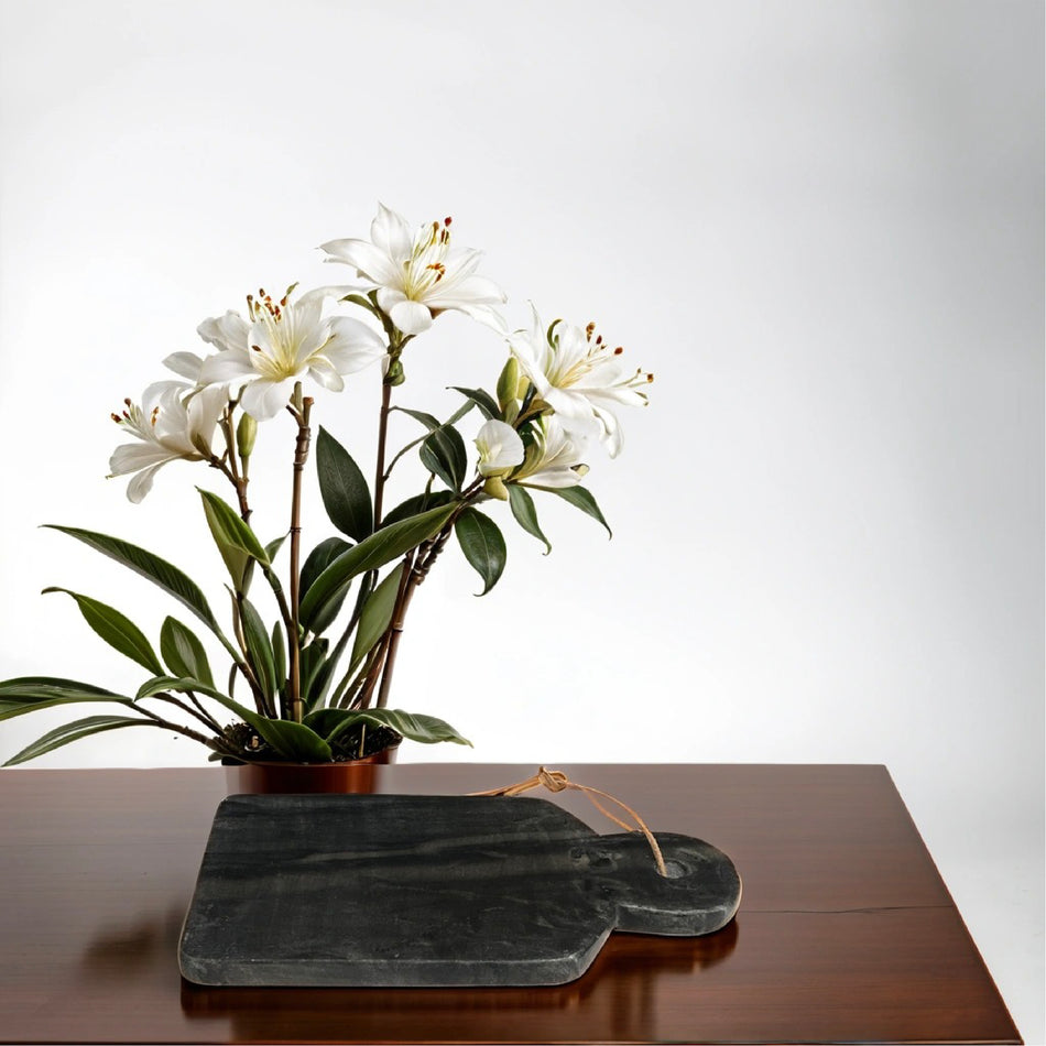 BLACK MARBLE CHOPPING BOARD