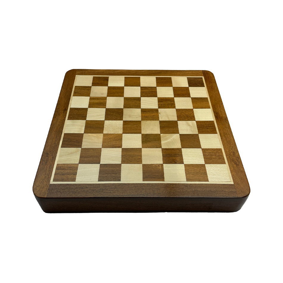 12" Sh/W Magnetic Chess Folding W/Foam Tray with Magnetic Closure